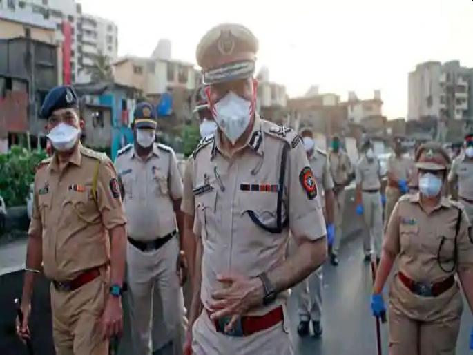 Coronavirus: Family pressure continues to put pressure on police; Corona is a big challenge in times of crisis | Coronavirus: कुटुंबाच्या दडपणीसोबतच पोलिसांवरचा ताण कायम; कोरोना संकटकाळात मोठं आव्हान Coronavirus: Family pressure continues to put pressure on police; Corona is a big challenge in times of crisis | Coronavirus: कुटुंबाच्या दडपणीसोबतच पोलिसांवरचा ताण कायम; कोरोना संकटकाळात मोठं आव्हान