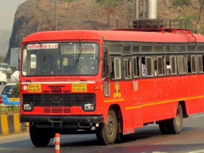 Vasai-Virarkar are eagerly waiting for the ST bus; Citizens' situation continues | वसई-विरारकर पाहत आहेत एसटी बसची आतुरतेने वाट; नागरिकांचे हाल सुरू Vasai-Virarkar are eagerly waiting for the ST bus; Citizens' situation continues | वसई-विरारकर पाहत आहेत एसटी बसची आतुरतेने वाट; नागरिकांचे हाल सुरू
