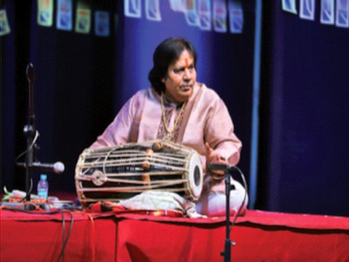 That last shivtandava they played Pakhwajavadak pandit Bhavani Shankar passed away | त्यांनी वाजवलेले ते शेवटचे शिवतांडव; पखवाजवादक पं. भवानी शंकर यांचे निधन That last shivtandava they played Pakhwajavadak pandit Bhavani Shankar passed away | त्यांनी वाजवलेले ते शेवटचे शिवतांडव; पखवाजवादक पं. भवानी शंकर यांचे निधन