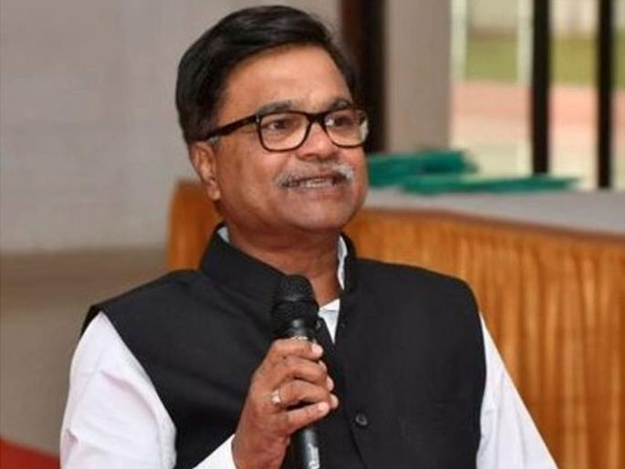 Coronavirus: BJP Spokesperson Avdhut Wagh Criticized Minister Jayant Patil on twitter pnm | Coronavirus: भाजपा प्रवक्त्याची जीभ घसरली; विनाकारण नरेंद्र मोदींवर टीका कराल तर... Coronavirus: BJP Spokesperson Avdhut Wagh Criticized Minister Jayant Patil on twitter pnm | Coronavirus: भाजपा प्रवक्त्याची जीभ घसरली; विनाकारण नरेंद्र मोदींवर टीका कराल तर...