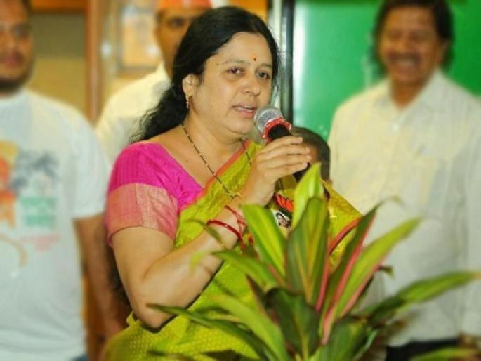 BJP Medha Kulkarni Reaction on Leave BJP & Upset in Party to ignore her, Chandrakant Patil | पदवीधर निवडणुकीत डावलल्याने पक्ष सोडणार का?; भाजपाच्या मेधा कुलकर्णींनी स्पष्ट सांगितलं की... BJP Medha Kulkarni Reaction on Leave BJP & Upset in Party to ignore her, Chandrakant Patil | पदवीधर निवडणुकीत डावलल्याने पक्ष सोडणार का?; भाजपाच्या मेधा कुलकर्णींनी स्पष्ट सांगितलं की...