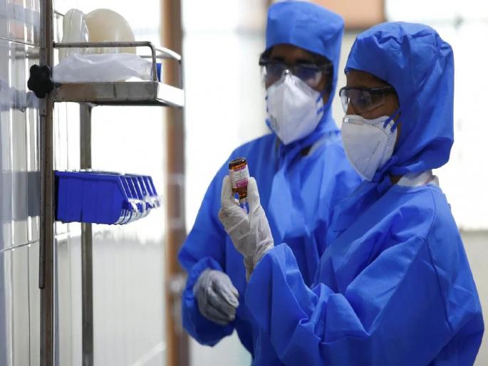 Comfortable! Decrease in daily patient numbers in the state, halving new patients in three days | Coronavirus: दिलासादायक! राज्यात दैनंदिन रुग्णसंख्येत घट, तीन दिवसांत नवे रुग्ण अर्ध्यावर Comfortable! Decrease in daily patient numbers in the state, halving new patients in three days | Coronavirus: दिलासादायक! राज्यात दैनंदिन रुग्णसंख्येत घट, तीन दिवसांत नवे रुग्ण अर्ध्यावर