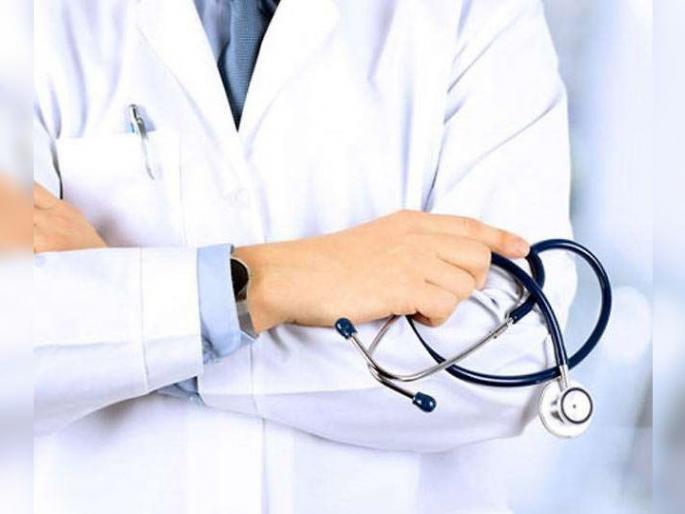 Doctors Day: Dr. Santosh Kadam defeated Corona again in the task force; Ready for patient care | Doctors Day: डॉ. संतोष कदम कोरोनावर मात करून पुन्हा टास्क फोर्समध्ये; रुग्णसेवेसाठी सज्ज Doctors Day: Dr. Santosh Kadam defeated Corona again in the task force; Ready for patient care | Doctors Day: डॉ. संतोष कदम कोरोनावर मात करून पुन्हा टास्क फोर्समध्ये; रुग्णसेवेसाठी सज्ज