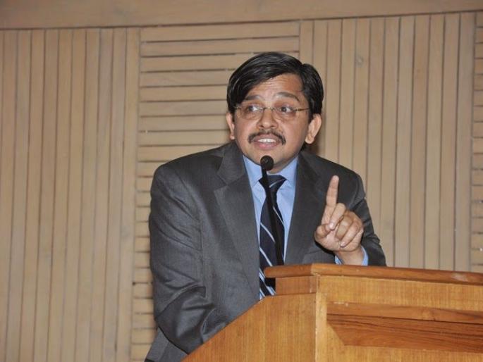 Delhi Violence: Transfer of Justice Muralidhar, Who Pulled Up Delhi Police for Inaction During Riots pnm | Delhi Violence: हिंसाचार प्रकरणावर सुनावणी करणाऱ्या न्यायाधीश एस. मुरलीधर यांची तातडीनं बदली, कारण...