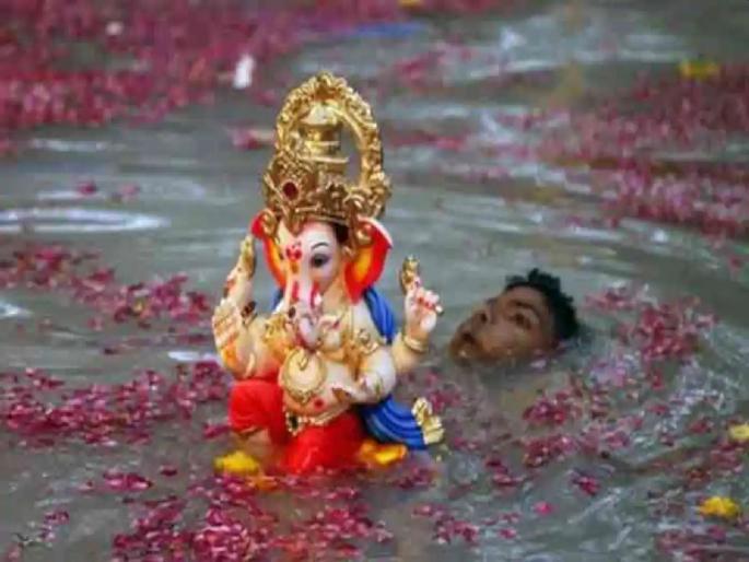 Immersion without ‘voice’ for the first time in Mumbai; Noise pollution avoided | मुंबईत पहिल्यांदाच झाले ‘आवाजा’विना विसर्जन; ध्वनिप्रदूषण टाळले Immersion without ‘voice’ for the first time in Mumbai; Noise pollution avoided | मुंबईत पहिल्यांदाच झाले ‘आवाजा’विना विसर्जन; ध्वनिप्रदूषण टाळले