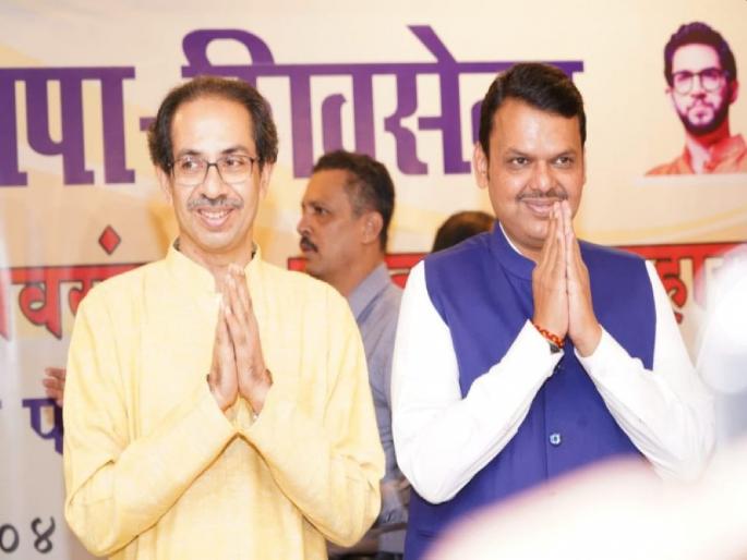Shiv Sena praises Opposition leader Devendra Fadnavis in Samana Editorial | …तर राज्याच्या आरोग्य यंत्रणेला आणखी काय हवं?; देवेंद्र फडणवीसांचं शिवसेनेकडून तोंडभरुन कौतुक Shiv Sena praises Opposition leader Devendra Fadnavis in Samana Editorial | …तर राज्याच्या आरोग्य यंत्रणेला आणखी काय हवं?; देवेंद्र फडणवीसांचं शिवसेनेकडून तोंडभरुन कौतुक