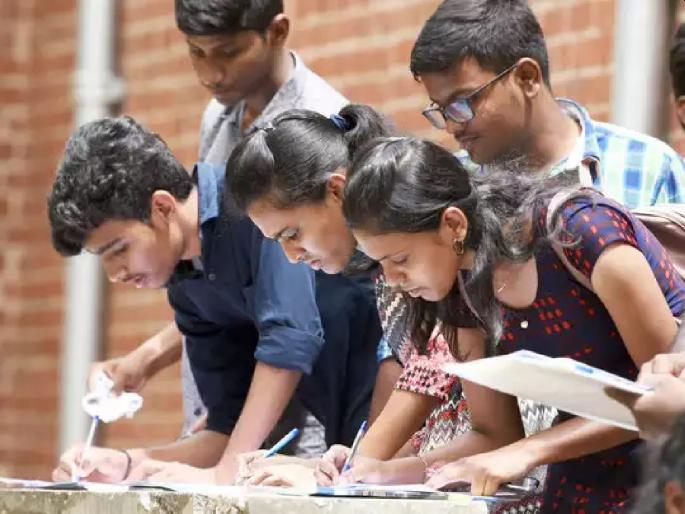 Re-entry of the eleventh Hari Om; The cut-off of colleges is likely to increase | अकरावी प्रवेशाचे पुनश्च हरी ओम; महाविद्यालयांचे कट ऑफ वाढण्याची शक्यता Re-entry of the eleventh Hari Om; The cut-off of colleges is likely to increase | अकरावी प्रवेशाचे पुनश्च हरी ओम; महाविद्यालयांचे कट ऑफ वाढण्याची शक्यता