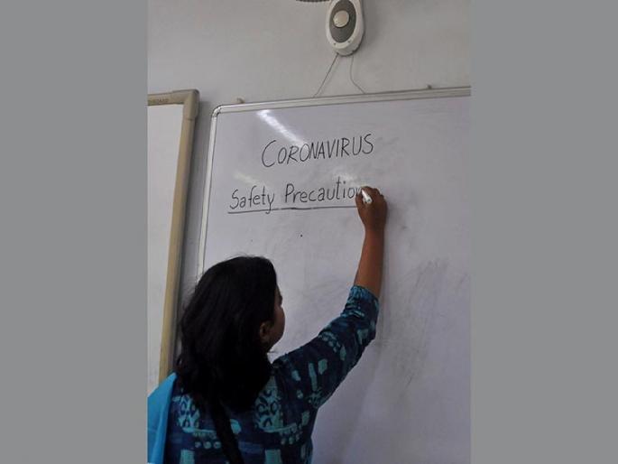 Name one but work many; The teacher earned Rs 1 crore in just 13 months | अशी ही बनवाबनवी! नाव एक पण काम अनेक; शिक्षिकेने अवघ्या १३ महिन्यांत कमवले १ कोटी रुपये Name one but work many; The teacher earned Rs 1 crore in just 13 months | अशी ही बनवाबनवी! नाव एक पण काम अनेक; शिक्षिकेने अवघ्या १३ महिन्यांत कमवले १ कोटी रुपये