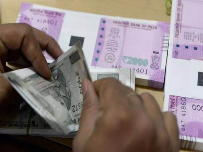 Lockdown: Even during the Corona Crisis,Renault India Gives Pay Hike 15% | Lockdown: कोरोना संकट काळातही ‘या’ वाहन कंपनीने कर्मचाऱ्यांच्या पगारात केली घसघशीत वाढ