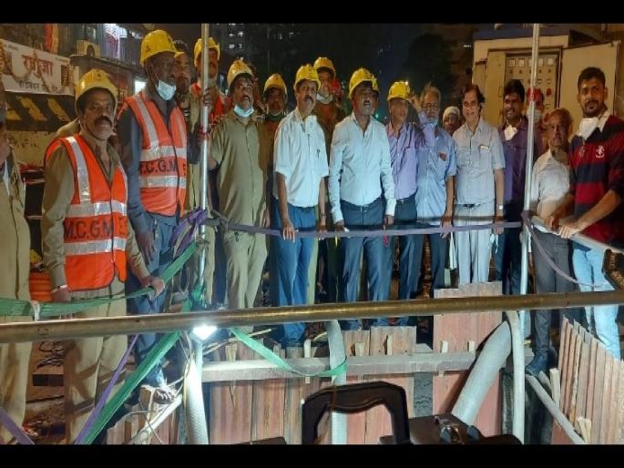 British-era naval repairs completed; Leaks closed, work finished prematurely | ब्रिटिशकालीन जलवाहिनीची दुरुस्ती पूर्ण; गळती बंद, वेळेआधीच संपले काम British-era naval repairs completed; Leaks closed, work finished prematurely | ब्रिटिशकालीन जलवाहिनीची दुरुस्ती पूर्ण; गळती बंद, वेळेआधीच संपले काम