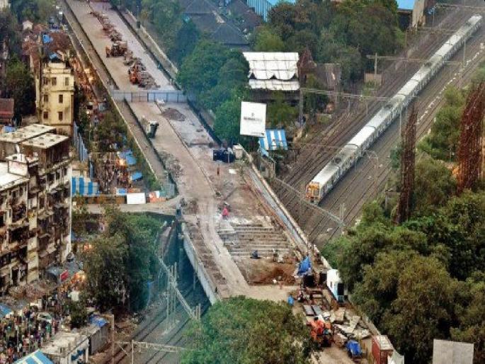 Moment of March 2022 for Lower Parel Bridge; Another quarter of a year of traffic jams | लाेअर परळ पुलासाठी मार्च २०२२चा मुहूर्त; आणखी सव्वा वर्ष वाहतूक काेडींचा त्रास   Moment of March 2022 for Lower Parel Bridge; Another quarter of a year of traffic jams | लाेअर परळ पुलासाठी मार्च २०२२चा मुहूर्त; आणखी सव्वा वर्ष वाहतूक काेडींचा त्रास