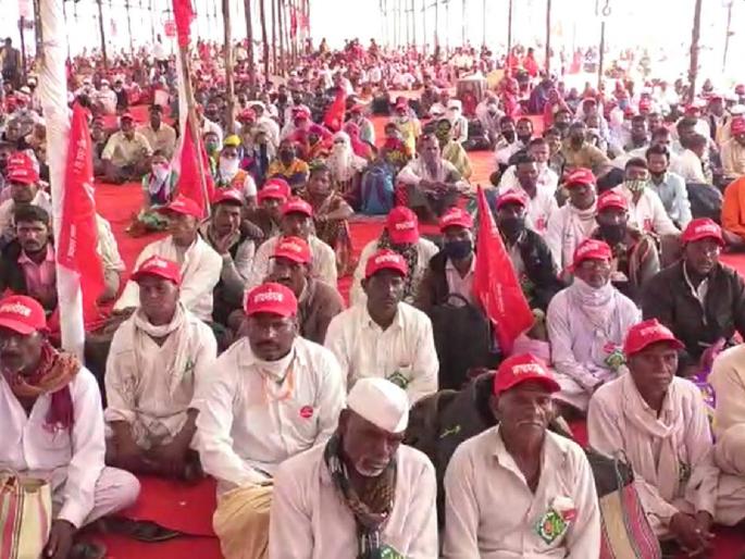 Editorial on government needs to take concrete decisions on Agriculture bill, farmers agitation | शेतकऱ्यांची पुन्हा पायपीट! सरकारने आता ठोस निर्णय घेण्याची गरज Editorial on government needs to take concrete decisions on Agriculture bill, farmers agitation | शेतकऱ्यांची पुन्हा पायपीट! सरकारने आता ठोस निर्णय घेण्याची गरज
