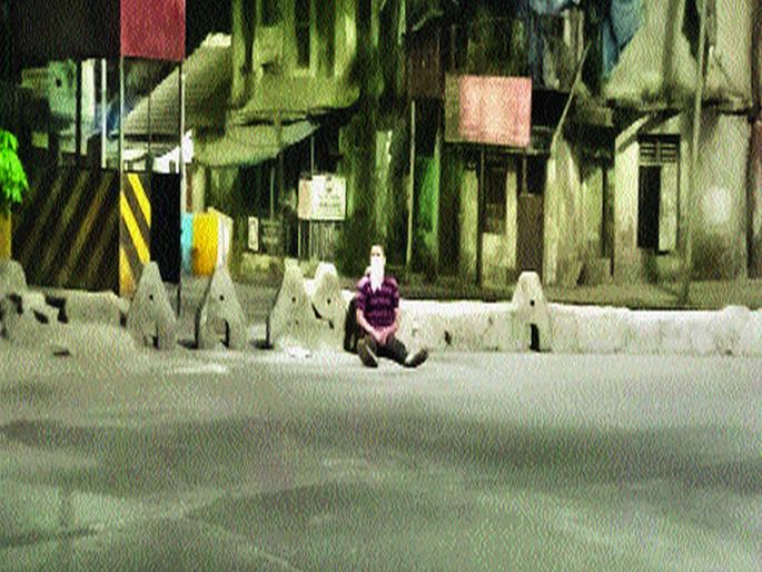 30-year-old critical condition near Tembhi Naka; The ambulance arrived an hour and a half late | टेंभी नाक्याजवळ ३० वर्षीय अत्यवस्थ रुग्णाची तडफड; रुग्णवाहिका आली दीड तास उशिरा 30-year-old critical condition near Tembhi Naka; The ambulance arrived an hour and a half late | टेंभी नाक्याजवळ ३० वर्षीय अत्यवस्थ रुग्णाची तडफड; रुग्णवाहिका आली दीड तास उशिरा