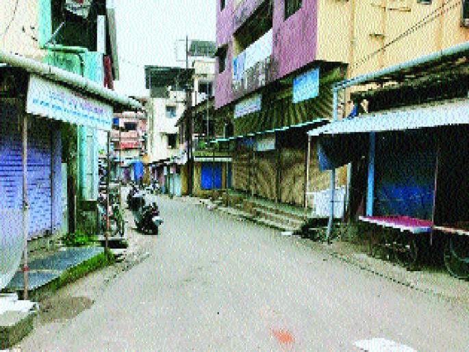 The possibility of increasing lockdown in Pali; Measures to prevent the spread of corona | पालीमध्ये लॉकडाऊन वाढण्याची शक्यता; कोरोनाचा प्रसार रोखण्यासाठी उपाय The possibility of increasing lockdown in Pali; Measures to prevent the spread of corona | पालीमध्ये लॉकडाऊन वाढण्याची शक्यता; कोरोनाचा प्रसार रोखण्यासाठी उपाय