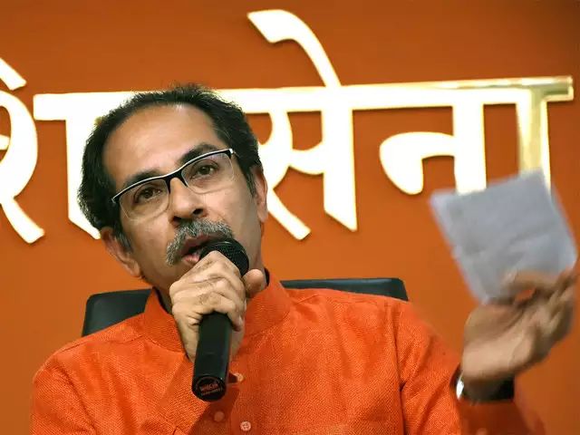 Bad state image by Chief Minister Statement; BJP criticizes Uddhav Thackeray | हतबल मुख्यमंत्र्यांकडून राज्याची प्रतिमा खराब; भाजपाने केली उद्धव ठाकरेंवर जहरी टीका Bad state image by Chief Minister Statement; BJP criticizes Uddhav Thackeray | हतबल मुख्यमंत्र्यांकडून राज्याची प्रतिमा खराब; भाजपाने केली उद्धव ठाकरेंवर जहरी टीका