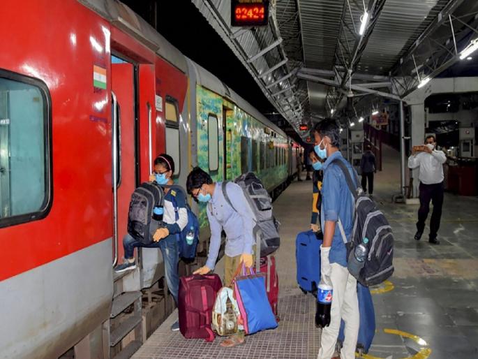 Indian Railways clone trains will provide confirmed seat to travellers from railways waiting list | आता चिंता मिटली, वेटिंग लिस्टचं टेन्शन दूर! प्रवाशांच्या सोयीसाठी रेल्वेने आणली ‘ही’ योजना Indian Railways clone trains will provide confirmed seat to travellers from railways waiting list | आता चिंता मिटली, वेटिंग लिस्टचं टेन्शन दूर! प्रवाशांच्या सोयीसाठी रेल्वेने आणली ‘ही’ योजना