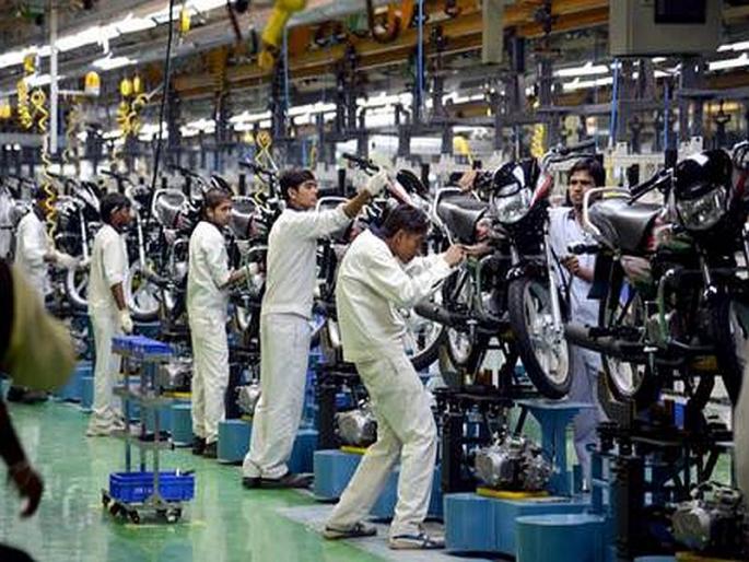the hero motocorp gives advance salary during corona virus shutdown | कुणाचीही नोकरी जाणार नाही, Hero MotoCorp महिना पूर्ण होण्यापूर्वीच कर्मचाऱ्यांना देेत आहे वेतन the hero motocorp gives advance salary during corona virus shutdown | कुणाचीही नोकरी जाणार नाही, Hero MotoCorp महिना पूर्ण होण्यापूर्वीच कर्मचाऱ्यांना देेत आहे वेतन