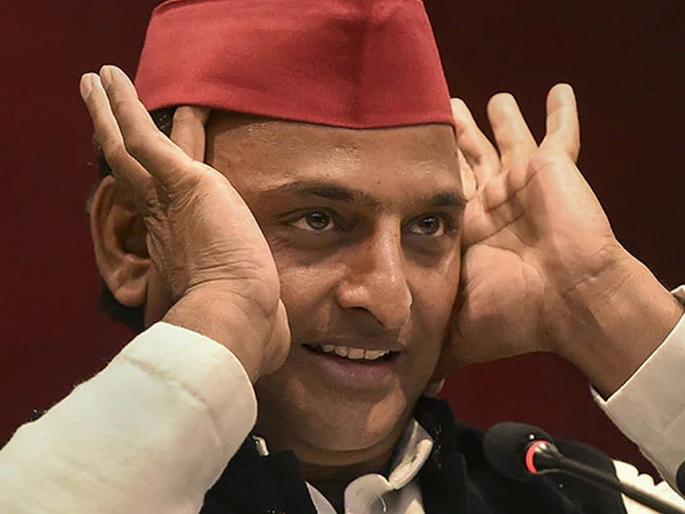 The big challenge ahead of Akhilesh Yadav is to please his colleagues; 'This' increased the tension for a big reason | Up Election 2022 : अखिलेश यादव यांच्या पुढे सहकाऱ्यांना खूश करण्याचं मोठं आव्हान; 'या' मोठ्या कारणानं वाढवलं टेन्शन The big challenge ahead of Akhilesh Yadav is to please his colleagues; 'This' increased the tension for a big reason | Up Election 2022 : अखिलेश यादव यांच्या पुढे सहकाऱ्यांना खूश करण्याचं मोठं आव्हान; 'या' मोठ्या कारणानं वाढवलं टेन्शन