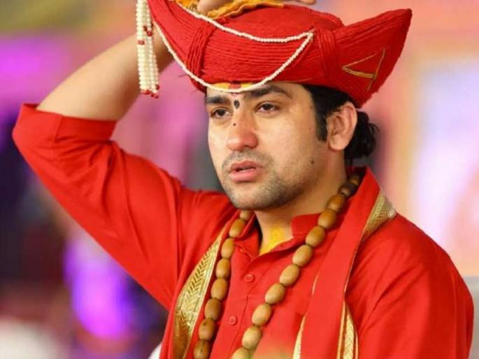 Bageshwar Dham's Dhirendra Shastri backfoot again, tweeting apology; Find out what is the matter now | बागेश्वर धामचे धीरेंद्र शास्त्री पुन्हा बॅकफूटवर, Tweet करत व्यक्त केली दिलगिरी; जाणून घ्या आता काय आहे प्रकरण Bageshwar Dham's Dhirendra Shastri backfoot again, tweeting apology; Find out what is the matter now | बागेश्वर धामचे धीरेंद्र शास्त्री पुन्हा बॅकफूटवर, Tweet करत व्यक्त केली दिलगिरी; जाणून घ्या आता काय आहे प्रकरण