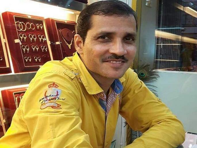 Shocking incident in Nalasopara goldsmith brutal murder by thief into a shop | दिवसाढवळ्या दुकानात घुसून सोनाराची निर्घृण हत्या; नालासोपाऱ्यातील धक्कादायक घटना Shocking incident in Nalasopara goldsmith brutal murder by thief into a shop | दिवसाढवळ्या दुकानात घुसून सोनाराची निर्घृण हत्या; नालासोपाऱ्यातील धक्कादायक घटना