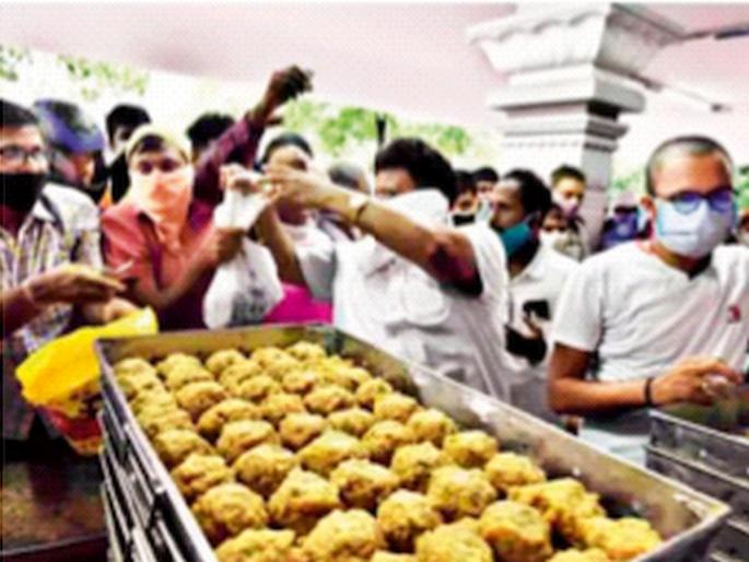 Prasad will now be made by automatic machine in Tirupati temple; The work of building a museum in the temple complex has started | तिरुपती देवस्थानात आता स्वयंचलित यंत्राद्वारे बनणार प्रसादाचे लाडू; मंदिर संकुलात संग्रहालय उभारणीचे काम सुरू Prasad will now be made by automatic machine in Tirupati temple; The work of building a museum in the temple complex has started | तिरुपती देवस्थानात आता स्वयंचलित यंत्राद्वारे बनणार प्रसादाचे लाडू; मंदिर संकुलात संग्रहालय उभारणीचे काम सुरू
