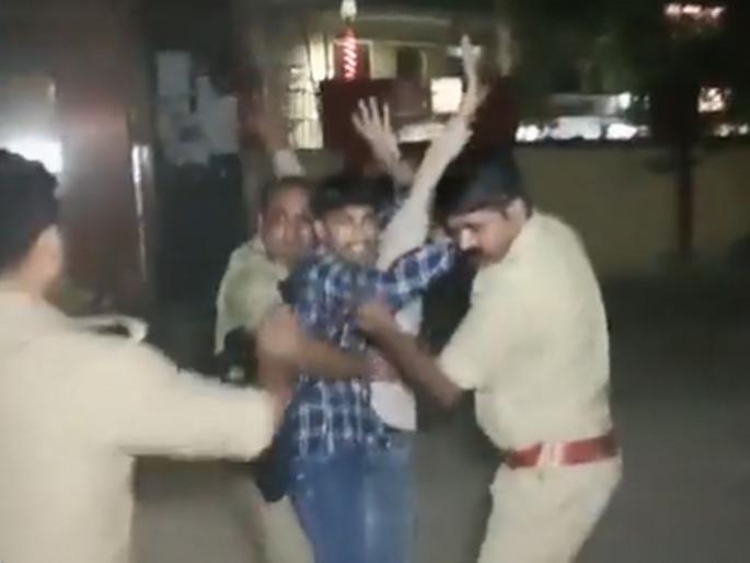 mafia atiq ahmed and ashraf ahmed Murder on Camera and then Surrender three killers are in police custody in prayagraj | Mafia Atiq Ahmed Murder : कॅमेऱ्यासमोर मर्डर अन् नंतर सरेंडर...; अतीकचे तिन्ही मारेकरी पोलिसांच्या ताब्यात mafia atiq ahmed and ashraf ahmed Murder on Camera and then Surrender three killers are in police custody in prayagraj | Mafia Atiq Ahmed Murder : कॅमेऱ्यासमोर मर्डर अन् नंतर सरेंडर...; अतीकचे तिन्ही मारेकरी पोलिसांच्या ताब्यात