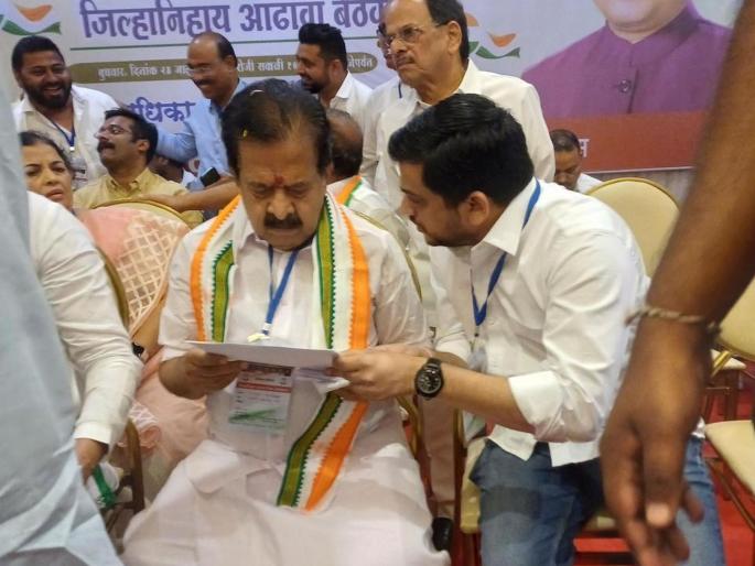 Youth Congress claim on Thane Lok Sabha, Shiv Sena Thackeray group will suffer; Discussion at the Konkan Divisional meeting in Bhiwandi | ठाणे लोकसभेवर युवक काँग्रेसचा दावा, शिवसेना ठाकरे गटाला बसणार धक्का; भिवंडीतील कोकण विभागीय बैठकीत चर्चा  Youth Congress claim on Thane Lok Sabha, Shiv Sena Thackeray group will suffer; Discussion at the Konkan Divisional meeting in Bhiwandi | ठाणे लोकसभेवर युवक काँग्रेसचा दावा, शिवसेना ठाकरे गटाला बसणार धक्का; भिवंडीतील कोकण विभागीय बैठकीत चर्चा