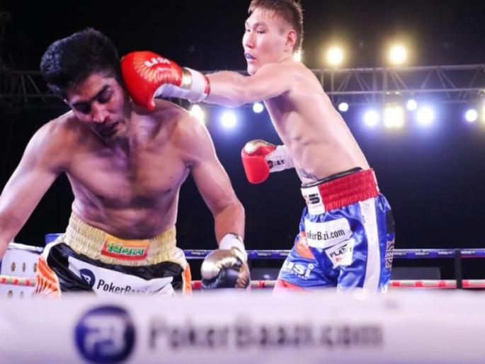 Vijender Singh's defeat against 'Bachcha'; I lost my self-confidence | ‘बच्चा’विरुद्ध विजेंदर सिंगचा झाला पराभव; अतिआत्मविश्वास नडला Vijender Singh's defeat against 'Bachcha'; I lost my self-confidence | ‘बच्चा’विरुद्ध विजेंदर सिंगचा झाला पराभव; अतिआत्मविश्वास नडला
