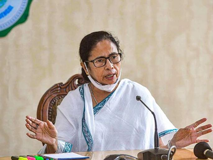 West Bengal TMC delegation met election commission for earliest byelection in west bengal to save mamata banerjee cm post | आता केवळ 71 दिवस! ममतांची खुर्ची वाचविण्यासाठी TMCनं पुन्हा ठोठावला निवडणूक आयोगाचा दरवाजा West Bengal TMC delegation met election commission for earliest byelection in west bengal to save mamata banerjee cm post | आता केवळ 71 दिवस! ममतांची खुर्ची वाचविण्यासाठी TMCनं पुन्हा ठोठावला निवडणूक आयोगाचा दरवाजा