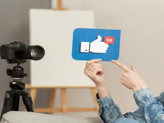 Fell in love with video likes; Paid 14 lakhs ! | व्हिडिओ लाईक्सच्या प्रेमात पडला; भामट्याला १४ लाख देऊन बसला! Fell in love with video likes; Paid 14 lakhs ! | व्हिडिओ लाईक्सच्या प्रेमात पडला; भामट्याला १४ लाख देऊन बसला!