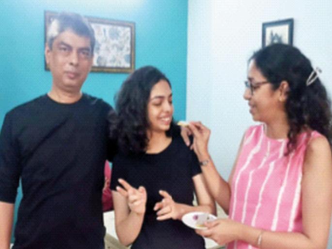ICSE and ISE examinations; Ipsita Bhattacharya of Thane twelfth first in the country | आयसीएसई आणि आयएसई परीक्षा; ठाण्याची इप्सिता भट्टाचार्य बारावीत देशात पहिली ICSE and ISE examinations; Ipsita Bhattacharya of Thane twelfth first in the country | आयसीएसई आणि आयएसई परीक्षा; ठाण्याची इप्सिता भट्टाचार्य बारावीत देशात पहिली