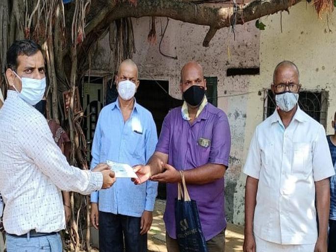 4 lakh to the family of an old man who died in a cyclone; The state government helped | चक्रीवादळात मरण पावलेल्या वृद्धेच्या कुटुंबास ४ लाख; राज्य सरकारने केली मदत