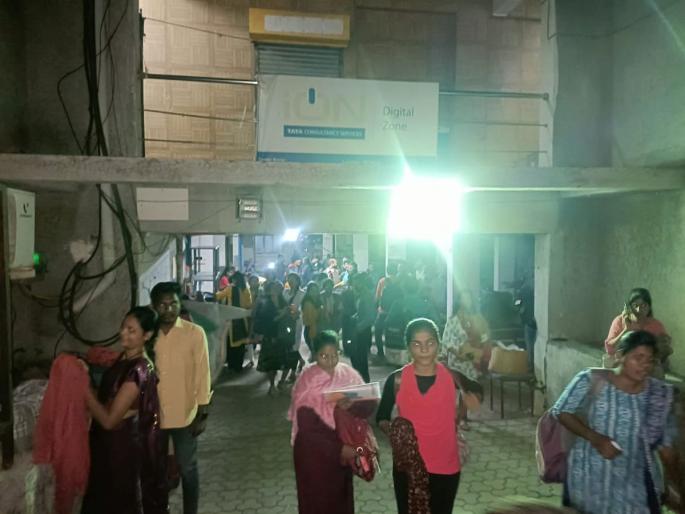 Technical difficulty during UGC NET Online Exam exam started late | यूजीसी नेट ऑनलाइन परीक्षेदरम्यान तांत्रिक अडचण; एकतास उशिरा सुरू झाली परीक्षा Technical difficulty during UGC NET Online Exam exam started late | यूजीसी नेट ऑनलाइन परीक्षेदरम्यान तांत्रिक अडचण; एकतास उशिरा सुरू झाली परीक्षा