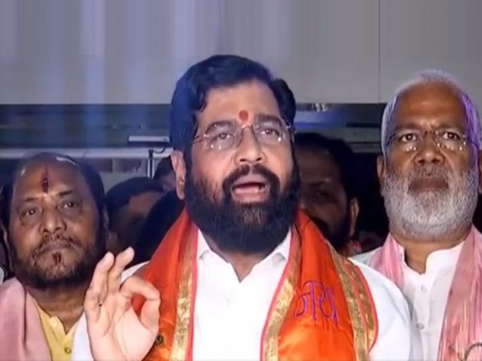 Ayodhya is a matter of faith, emotion and identity for us says Eknath shinde A warm welcome to Chief Minister Eknath Shinde in Lucknow | "अयोध्या आमच्यासाठी श्रद्धेचा, भावनेचा आणि अस्मितेचा विषय"; लखनऊमध्ये मुख्यमंत्री एकनाथ शिंदेंचं जंगी स्वागत Ayodhya is a matter of faith, emotion and identity for us says Eknath shinde A warm welcome to Chief Minister Eknath Shinde in Lucknow | "अयोध्या आमच्यासाठी श्रद्धेचा, भावनेचा आणि अस्मितेचा विषय"; लखनऊमध्ये मुख्यमंत्री एकनाथ शिंदेंचं जंगी स्वागत