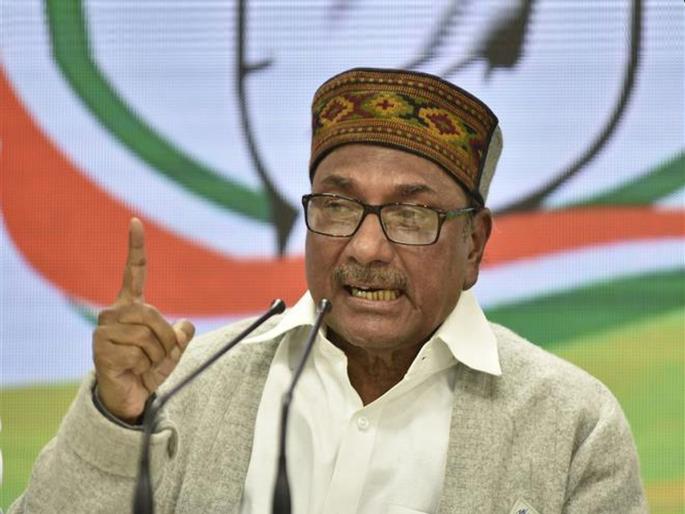 AK Antony's big Gurumantra to Congress to defeat Pm Modi in 2024 elections; BJP leader made a strong counterattack | 2024 च्या निवडणुकीत मोदींना हरवण्याठी अँटोनींचा काँग्रेसला मोठा 'गुरूमंत्र'; भाजप नेत्यानं केला जोरदार पलटवार! AK Antony's big Gurumantra to Congress to defeat Pm Modi in 2024 elections; BJP leader made a strong counterattack | 2024 च्या निवडणुकीत मोदींना हरवण्याठी अँटोनींचा काँग्रेसला मोठा 'गुरूमंत्र'; भाजप नेत्यानं केला जोरदार पलटवार!