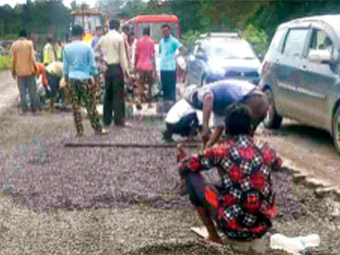 Mr. Chief Minister, isn't Konkan coming to Maharashtra | मुख्यमंत्री महोदय, कोकण महाराष्ट्रात येत नाही का? Mr. Chief Minister, isn't Konkan coming to Maharashtra | मुख्यमंत्री महोदय, कोकण महाराष्ट्रात येत नाही का?