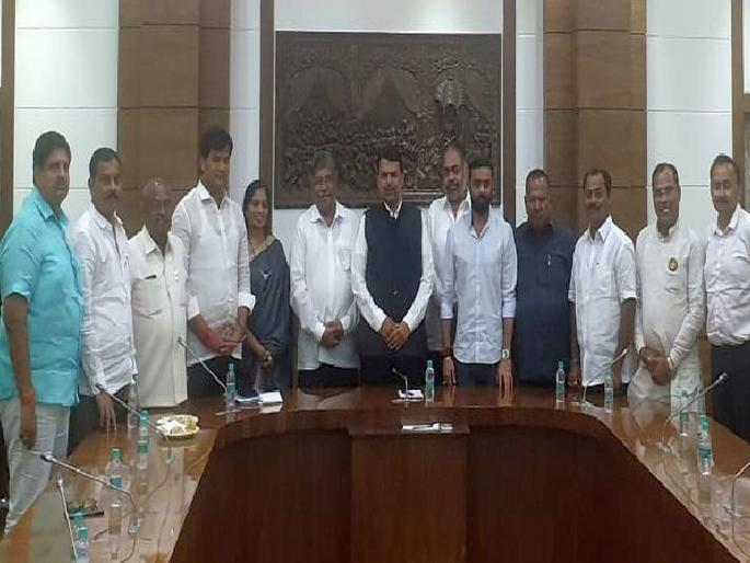 Ravi Rana also announced support to Devendra Fadnavis | १४ अपक्ष आमदारांचे फडणवीसांना बळ