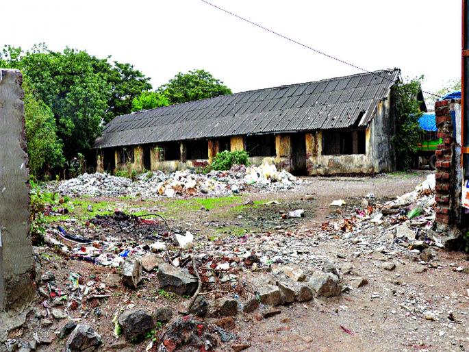 Corruption under Ulhasnagar | सनदच्या आड उल्हासनगरमध्ये भ्रष्टाचार Corruption under Ulhasnagar | सनदच्या आड उल्हासनगरमध्ये भ्रष्टाचार