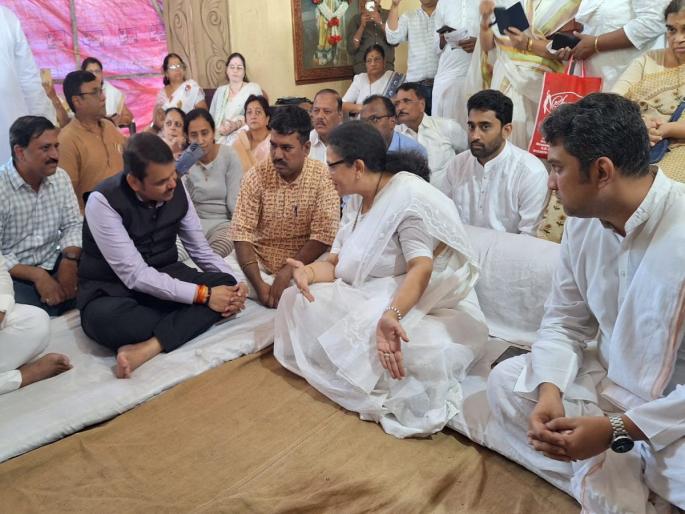 will build a grand memorial of Baba Maharaj Satarkar, assured Deputy Chief Minister Devendra Fadnavis | हभप बाबा महाराज सातारकर यांचे भव्य स्मारक उभारणार, उपमुख्य देवेंद्र फडणवीस यांचे अश्वासन will build a grand memorial of Baba Maharaj Satarkar, assured Deputy Chief Minister Devendra Fadnavis | हभप बाबा महाराज सातारकर यांचे भव्य स्मारक उभारणार, उपमुख्य देवेंद्र फडणवीस यांचे अश्वासन