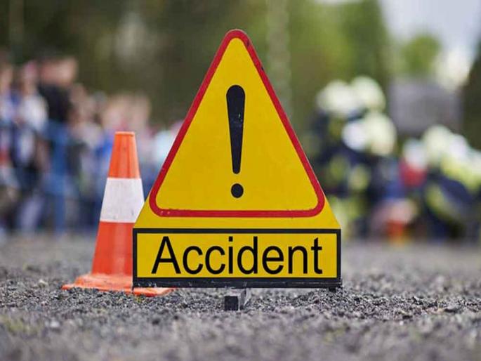 Three accidents on the same day, two in critical condition | एकाच दिवशी अपघाताच्या तीन घटना, दोघांची प्रकृती चिंताजनक; अपघात करणाऱ्या वाहन चालकांनी ठोकली धूम Three accidents on the same day, two in critical condition | एकाच दिवशी अपघाताच्या तीन घटना, दोघांची प्रकृती चिंताजनक; अपघात करणाऱ्या वाहन चालकांनी ठोकली धूम