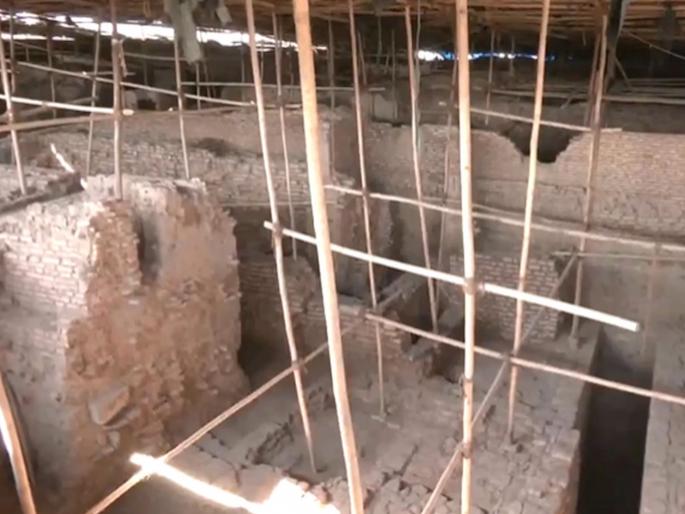 Brick walls gold and silver items Evidence of 2800 year old settlement found in pm narendra modi village vadnagar gujarat | विटांच्या भिंती, सोन्या-चांदीच्या वस्तू अन्...; PM मोदींच्या गावात मिळाले 2800 वर्ष जुन्या मानवी वस्तीचे पुरावे Brick walls gold and silver items Evidence of 2800 year old settlement found in pm narendra modi village vadnagar gujarat | विटांच्या भिंती, सोन्या-चांदीच्या वस्तू अन्...; PM मोदींच्या गावात मिळाले 2800 वर्ष जुन्या मानवी वस्तीचे पुरावे