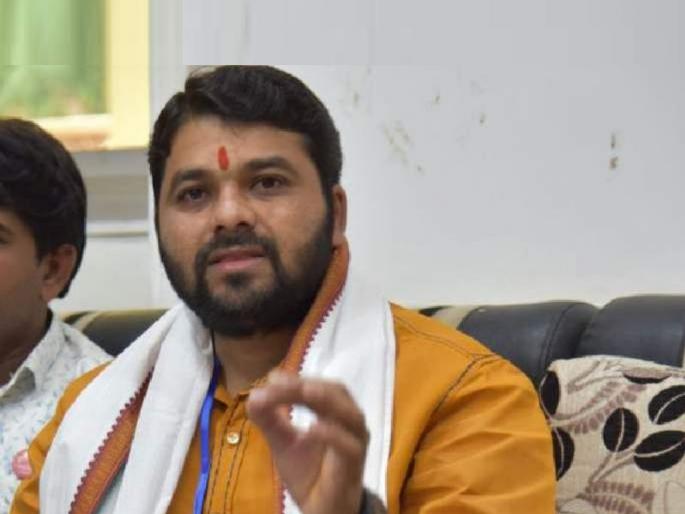 Farmer leader Ravikant Tupkar released from Akola Central Jail | शेतकरी नेते रविकांत तुपकर यांची अकोला मध्यवर्ती कारागृहातून सुटका Farmer leader Ravikant Tupkar released from Akola Central Jail | शेतकरी नेते रविकांत तुपकर यांची अकोला मध्यवर्ती कारागृहातून सुटका