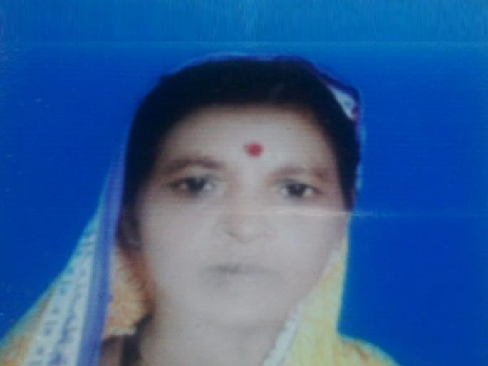The woman injured in the tiger attack finally died, breathed her last in the hospital | वाघाच्या हल्ल्यातील जखमी महिलेचा अखेर मृत्यू, रुग्णालयात घेतला अखेरचा श्वास The woman injured in the tiger attack finally died, breathed her last in the hospital | वाघाच्या हल्ल्यातील जखमी महिलेचा अखेर मृत्यू, रुग्णालयात घेतला अखेरचा श्वास