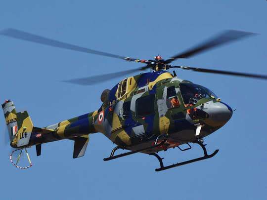 Armed forces raise alarm to government as cheetah and chetak choppers | राफेल आल्यानं एक कमी दूर, तर दुसरी तयार; हवाई दलासमोर मोठं संकट Armed forces raise alarm to government as cheetah and chetak choppers | राफेल आल्यानं एक कमी दूर, तर दुसरी तयार; हवाई दलासमोर मोठं संकट