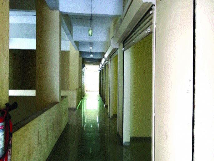 Even after rejecting the resolution of the 'cycle' contractor, the Mahasaran rejected the resolution but Meheranzar refused | ‘सायकल’च्या ठेकेदारास पायघड्या, महासभेने ठराव नामंजूर करुनही मेहरनजर Even after rejecting the resolution of the 'cycle' contractor, the Mahasaran rejected the resolution but Meheranzar refused | ‘सायकल’च्या ठेकेदारास पायघड्या, महासभेने ठराव नामंजूर करुनही मेहरनजर