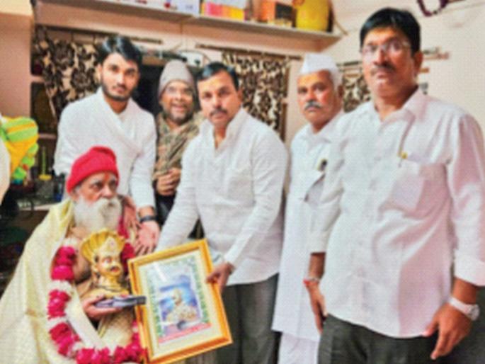 Persons from Maharashtra will perform the Abhishek of Ram Lala, Chief Priest Laxmikant Dixit from Solapur | महाराष्ट्रातील व्यक्ती करणार रामललांचा अभिषेक, मुख्य पुरोहित लक्ष्मीकांत दीक्षित सोलापूरचे Persons from Maharashtra will perform the Abhishek of Ram Lala, Chief Priest Laxmikant Dixit from Solapur | महाराष्ट्रातील व्यक्ती करणार रामललांचा अभिषेक, मुख्य पुरोहित लक्ष्मीकांत दीक्षित सोलापूरचे
