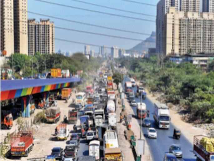 A mountain of challenges ahead of health, transport | आरोग्य, वाहतुकीपुढे आव्हानांचा डोंगर A mountain of challenges ahead of health, transport | आरोग्य, वाहतुकीपुढे आव्हानांचा डोंगर