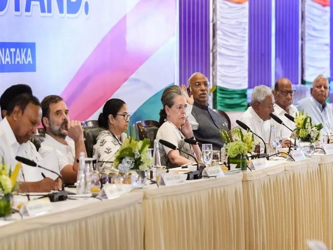 India Name High Court gave notice | ‘इंडिया’ नाव : उच्च न्यायालयाने दिली नाेटीस India Name High Court gave notice | ‘इंडिया’ नाव : उच्च न्यायालयाने दिली नाेटीस