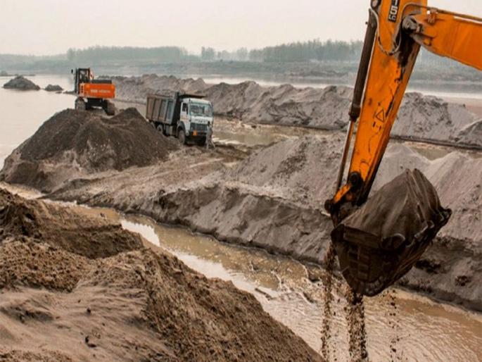 Sand for private works will be available from four groups! Sand will be supplied to the entire district from two taluks | चारच गटातून मिळणार खासगी कामांसाठी वाळू! दोन तालुक्यातून होणार जिल्हाभर रेतीचा पुरवठा Sand for private works will be available from four groups! Sand will be supplied to the entire district from two taluks | चारच गटातून मिळणार खासगी कामांसाठी वाळू! दोन तालुक्यातून होणार जिल्हाभर रेतीचा पुरवठा
