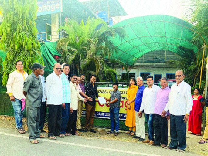 Coronavirus: 500 cottage in Nagaon, hotels closed, corona virus infected on tourism business | Coronavirus : नागावमधील ५०० कॉटेज, हॉटेल्स बंद, पर्यटन व्यवसायावर कोरोना व्हायरसची संक्रांत Coronavirus: 500 cottage in Nagaon, hotels closed, corona virus infected on tourism business | Coronavirus : नागावमधील ५०० कॉटेज, हॉटेल्स बंद, पर्यटन व्यवसायावर कोरोना व्हायरसची संक्रांत